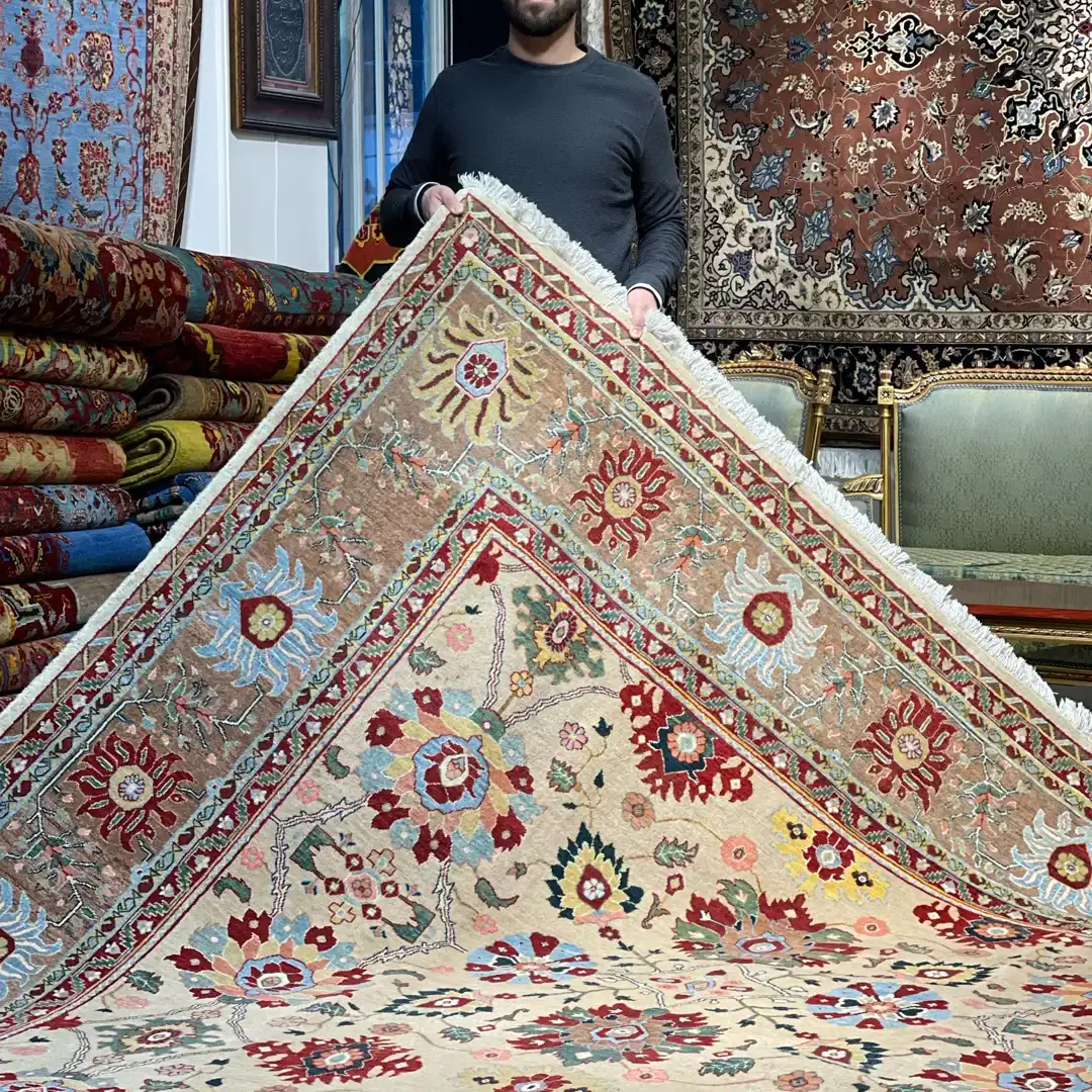 قالی نقشه افشان رنگ خودرنگ ۷.۷۲ متری فرش رحیمی
